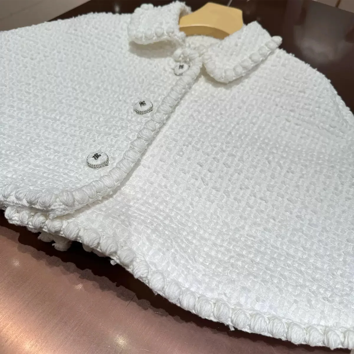 Jacket - ID: J207 - Image 3